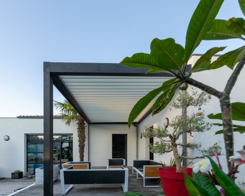 Metal Shade Installation in Napa, CA